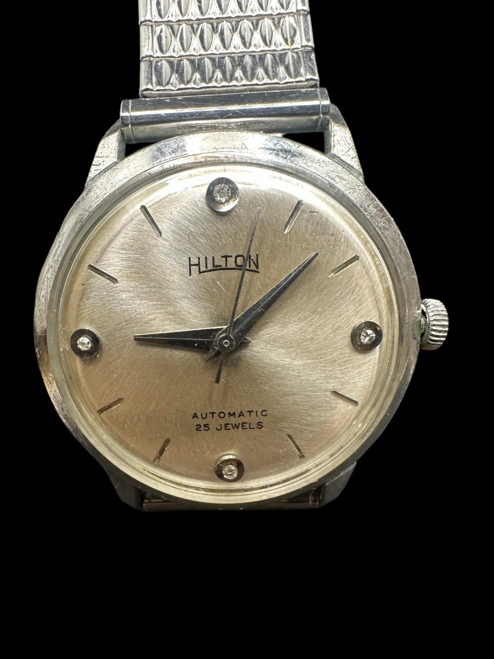 Hilton Men's Silver Automatic 25-Jewel Dress Watch